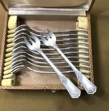 12 fourchette à huitre SFAM