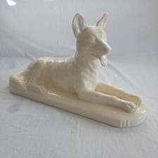 ANCIENNE STATUE ANIMALIERE CHIEN BERGER ALLEMAND EN FAIENCE SARREGUEMINES FRANCE
