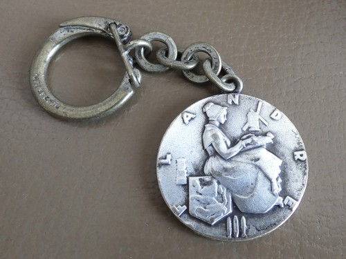 Ancien porte clé cgt - porte,
