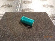 CONDENSATEUR CHIMIQUE POLARISE NOVEA - 40 Mf - 25V - ESR 1,7 Ohm - NOS - TESTE