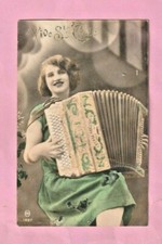 VIVE STE CECILE / RARE : FEMME ACCORDEONISTE - ACCORDEON  PIERMARIA NAZZARENO