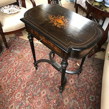 TABLE TRAVAILLEUSE MARQUETERIE