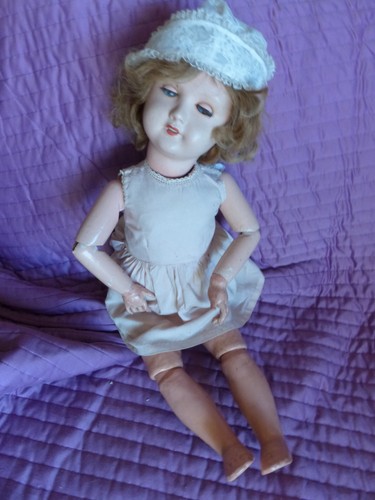 Poupee ancienne non signé