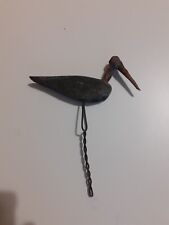 Ancien appeau  bois sculpté .