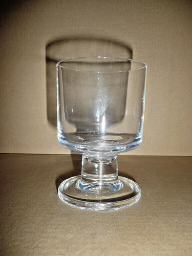 Verre eau modèle - a, cl