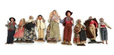 Creche 9 santons personnages en terre cuite Atelier Maurin Cavasse Perano