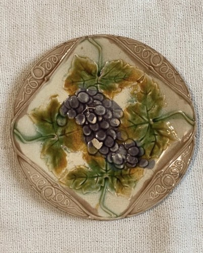 Assiette barbotine orchies - assiette,