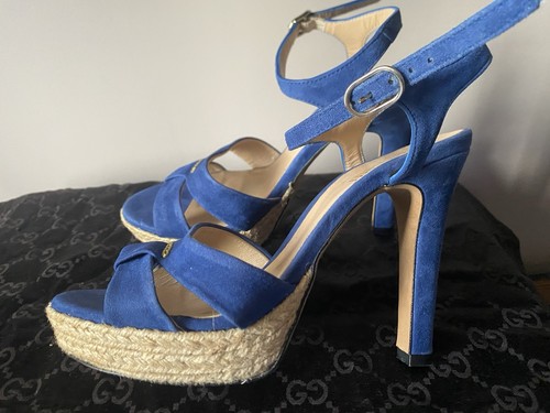 Sandales talons daim bleue roi