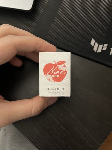 Nina ricci miniature - nina,
