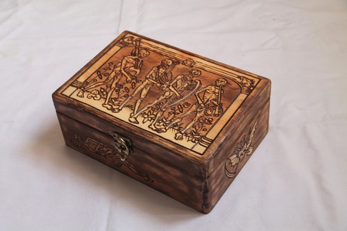 Boite bois gravé memento - boite, en