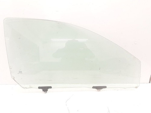 Toyota yaris xp10 - 1.3i, 2/3d