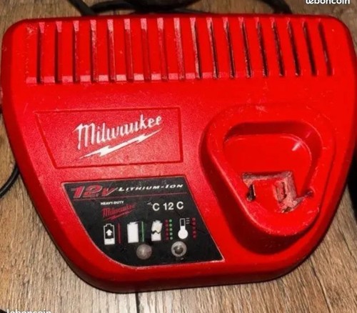 Chargeur milwaukee c12c - milwaukee, pour