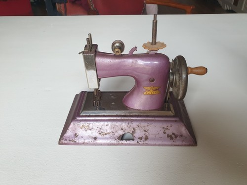 Ancien jouet machine - jouet, coudre