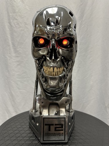 Sideshow collectibles t800 - sideshow,