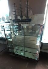 VITRINE MAGASIN EN VERRE, CHROME et MIROIRS