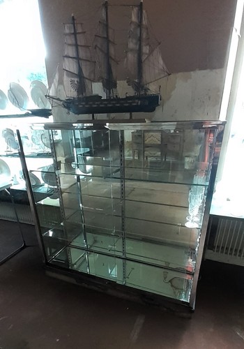 Vitrine magasin verre - de,