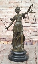 Signée A Mayer Bronze Store