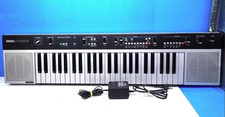 Clavier électronique YAMAHA PS-35 PORTATONE 49 touches 12 tons 16 rythmes DC9V