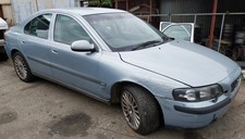 Toutes pièces Volvo S60 1 phase 1 2.0i (305)