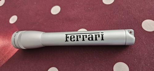 Lampe torche ferrari maglite - torche,