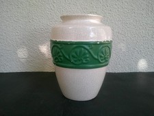 VASE ART DECO FINITION CRAQUELEE AVEC FRISE VERTE