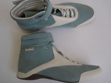 REEBOK SCARLET HEARTS