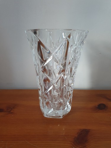 Très beau vase cristal - très,