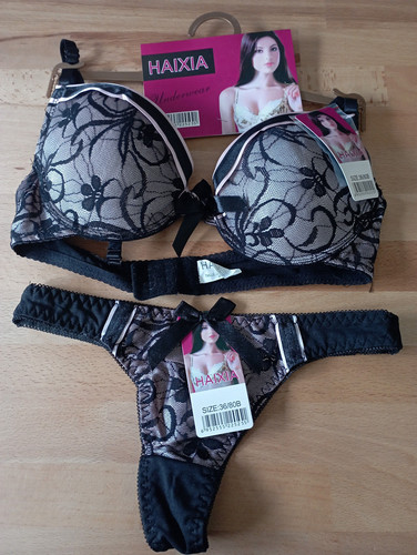 Ensemble lingerie string