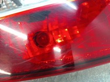 Feu arriere principal gauche