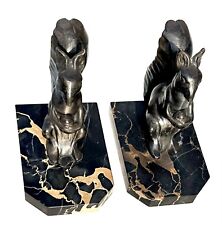 SERRE-LIVRES ÉCUREUILS SUR