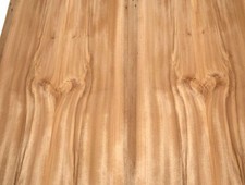 Satin Noyer Placage Ambre