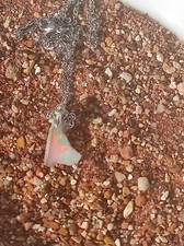 Pendentif Opale Éthiopienne  et Chaine Argenté- Bijoux Neuf Manufacturé 