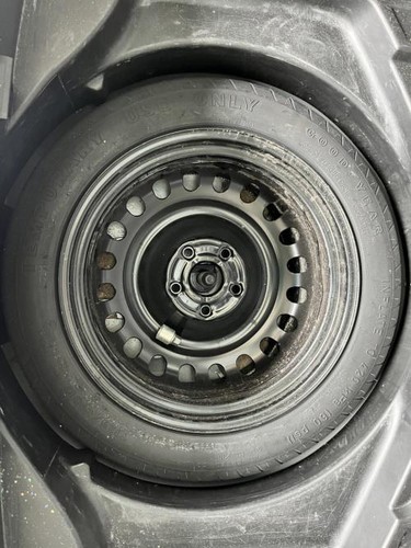 Roue secours audi 2 - secours,