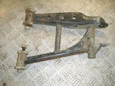 triangle inférieur arriere droit quad kymco 465 i mxu