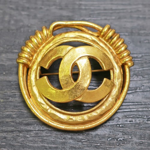 Broche ronde vintage chanel - broche,