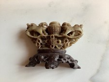 MAGNIFIQUE BRULE PARFUM AUX CHIENS PHÔ EN PIERRE  DURE