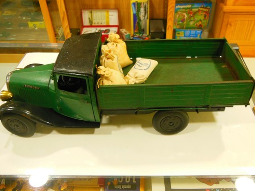 Camionnette ridelles t23 - a,