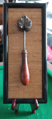 Ancien fer gaufrer 19e - à,