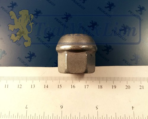Ecrou fixation roue - de,