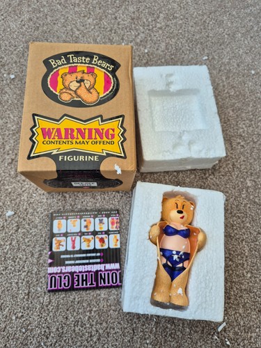 Figurine collectors bad taste - bad,