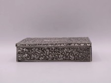 Ancienne boîte à tabac métal argenté, gravure melotte, vintage collection