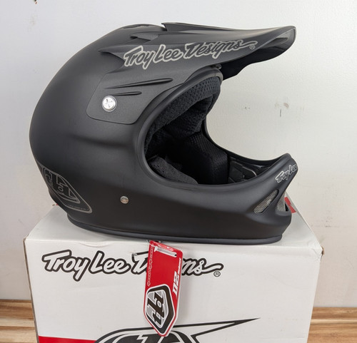 Troy lee designs helmet - lee,