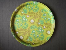 Plateau de service métallique