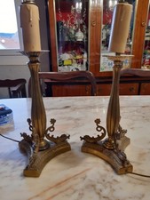 PAIRE DE LAMPE EN BRONZE PIED TRIPODE DAUPHIN MYTHOLOGIQUE