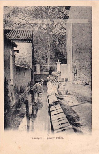 Varages lavoir public - varages,