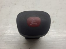 Bouton warning pour clio 2 berline phase 1 essence de 1998