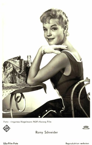 Romy schneider carte postale - schneider,