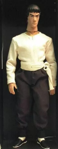 Bruce lee figurine - lee,