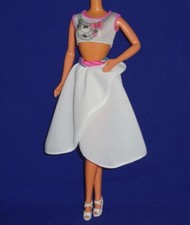 Barbie tenue été plage top mode & jupe portefeuille blanche