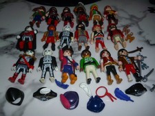 Lot de 18 figurines Playmobil